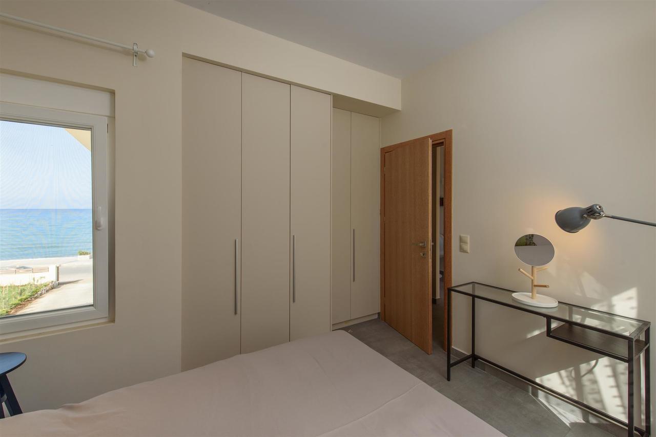 Rodia Beach Suites Коккинос Пиргос Экстерьер фото
