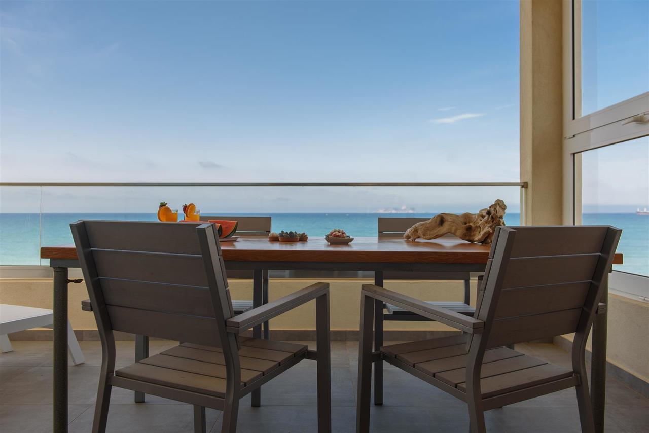 Rodia Beach Suites Коккинос Пиргос Экстерьер фото