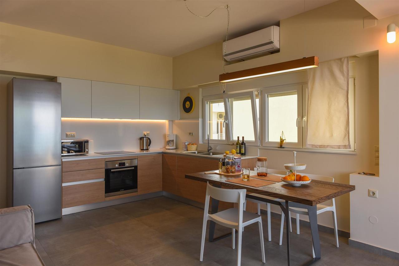 Rodia Beach Suites Коккинос Пиргос Экстерьер фото