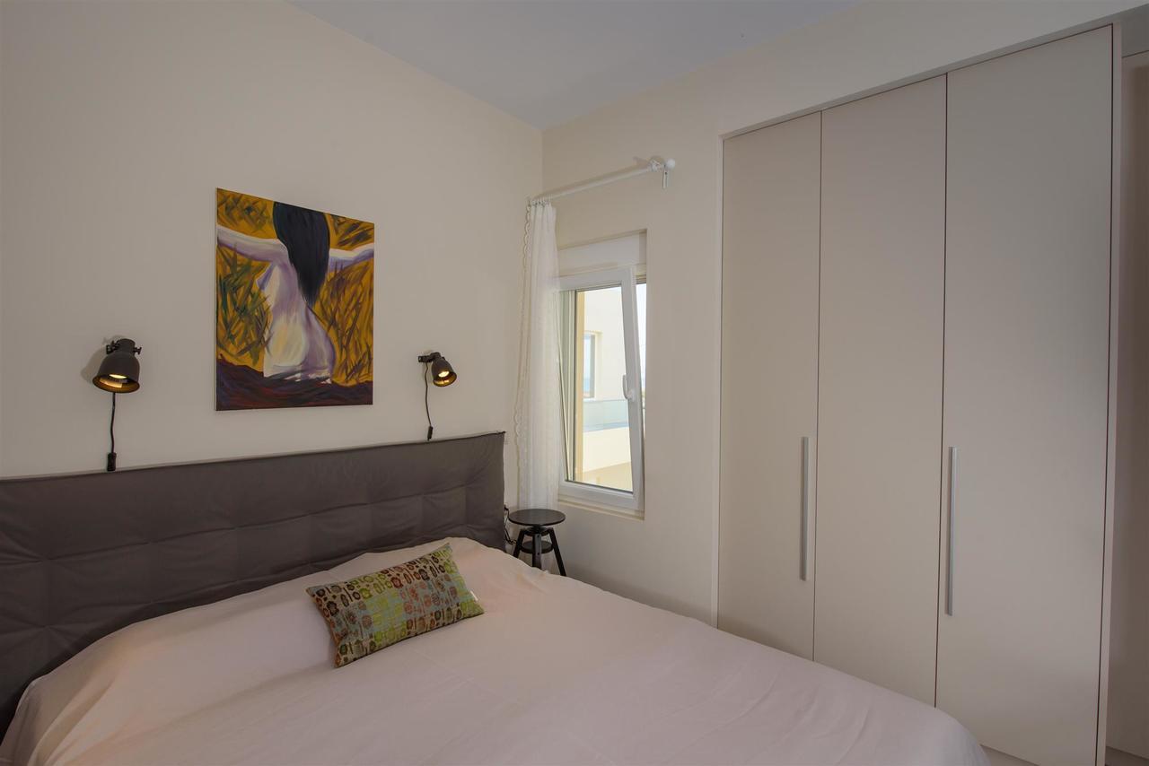 Rodia Beach Suites Коккинос Пиргос Экстерьер фото