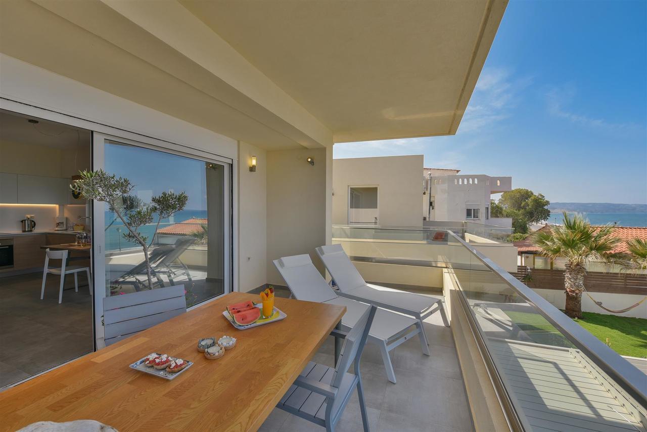 Rodia Beach Suites Коккинос Пиргос Экстерьер фото