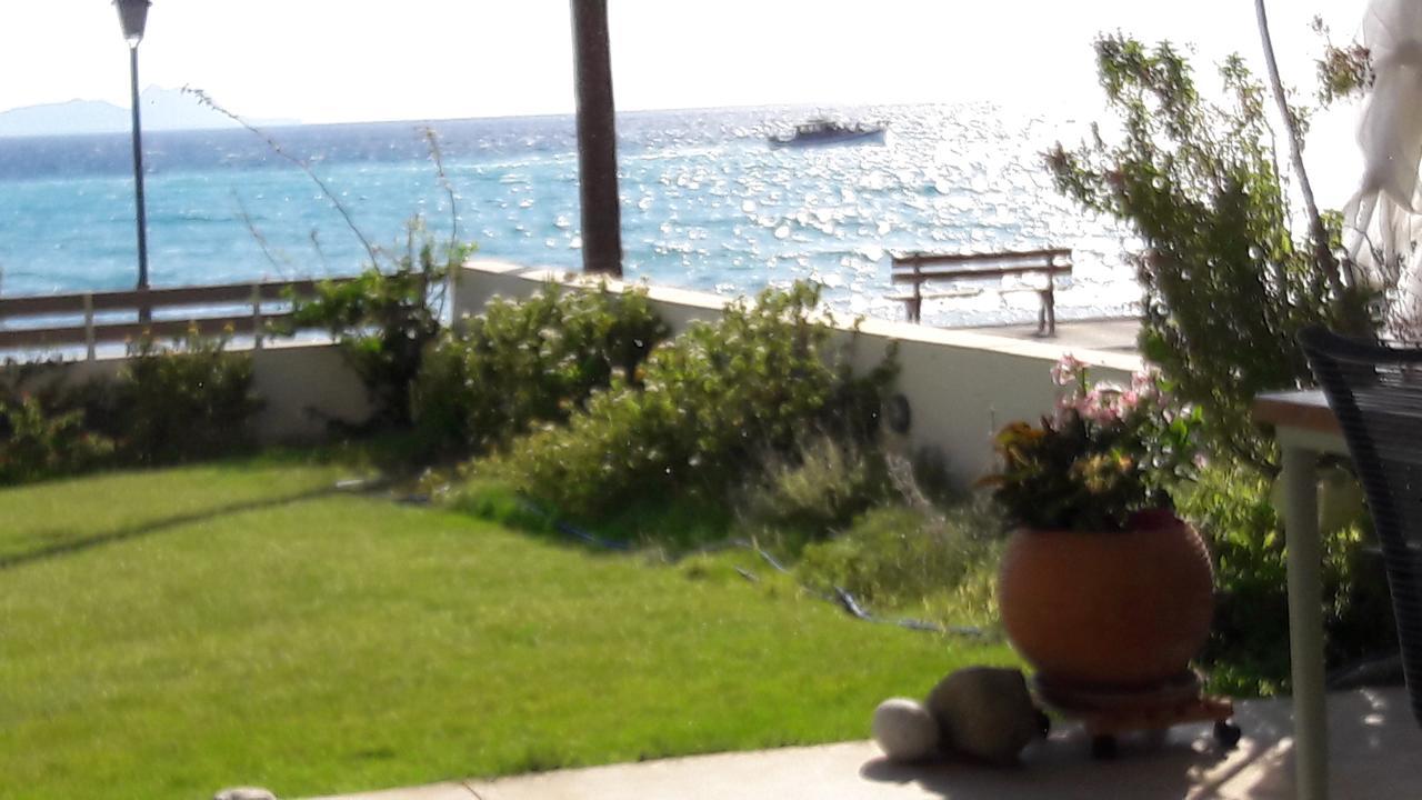 Rodia Beach Suites Коккинос Пиргос Экстерьер фото